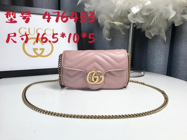 激安グッチバッグコピー正面デザイン
